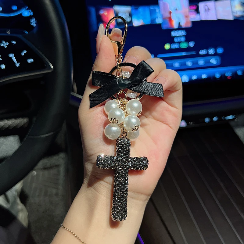 New Creative Cross Bow Water Diamond Keychain Fashion Bag Pendant Accessories Car Accessories Keychain