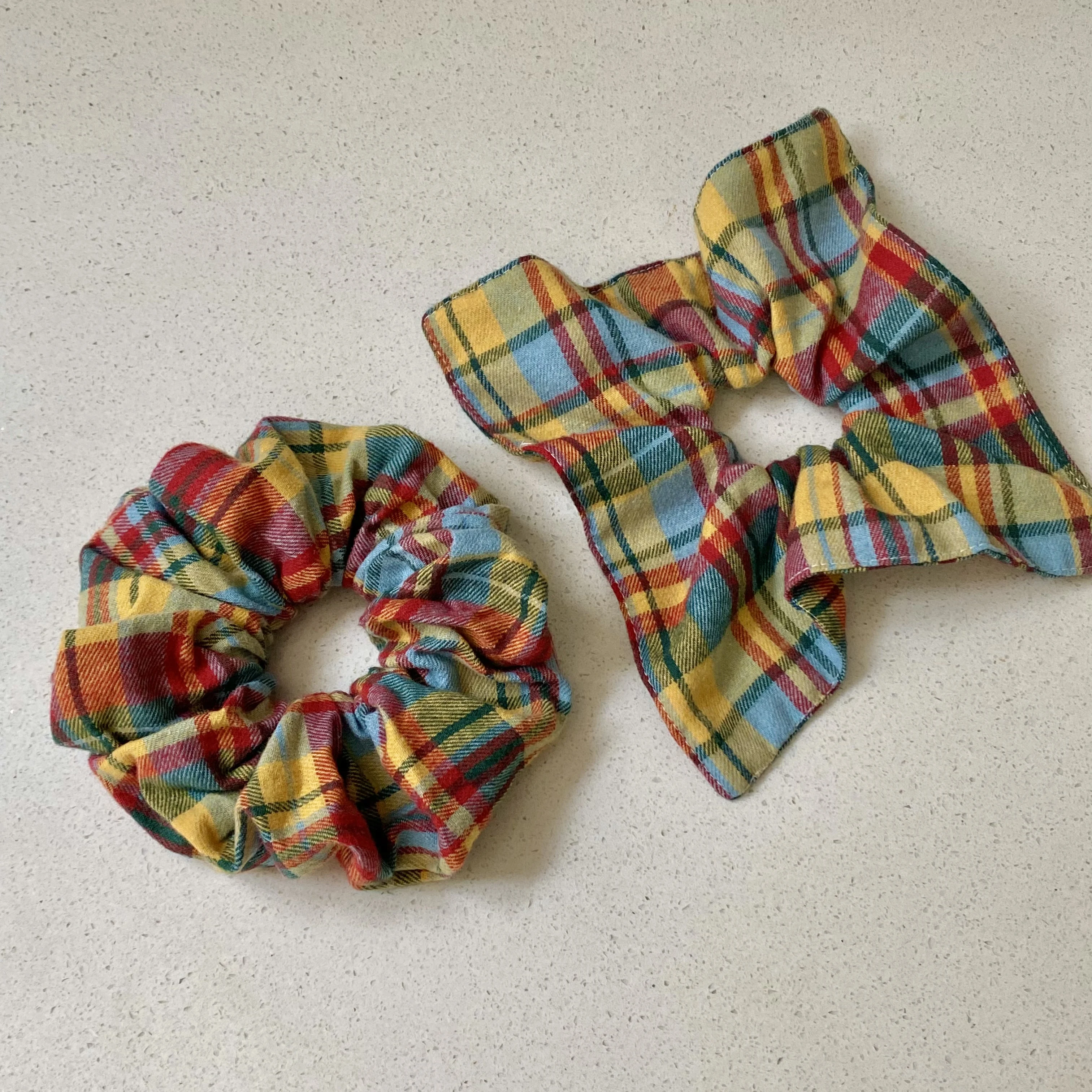 1-teiliges buntes kariertes Haargummis-Set, stilvoller Haarschmuck für Frauen, niedliche Haargummis für den Alltag und Partykleidung – Detail 6