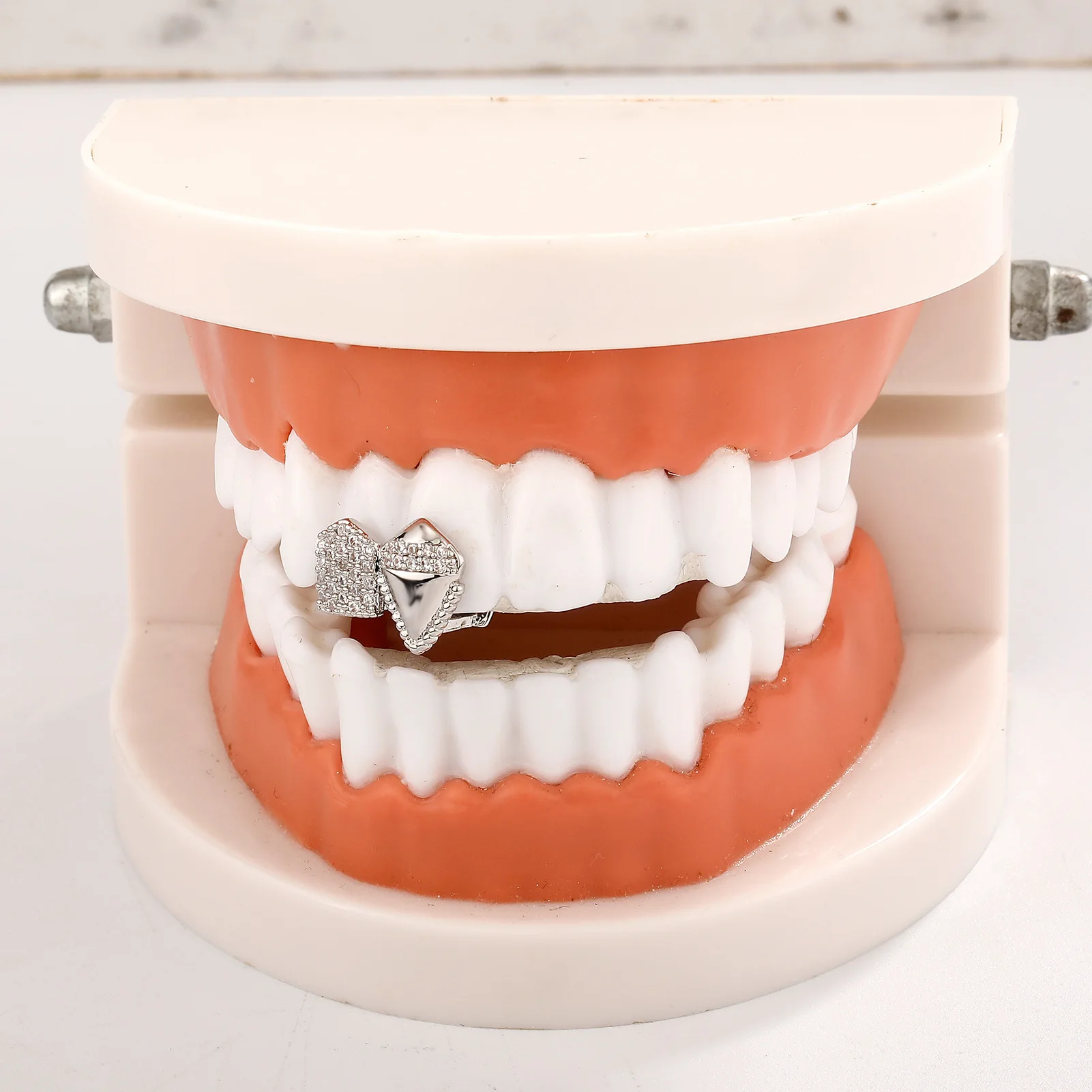 Hip Hop Double Teeth Grillz Set with Full Iced Blue Red US Flag CZ Stones Men's Top & Bottom Sparkling Punk Rapper Jewelry Gift image 4