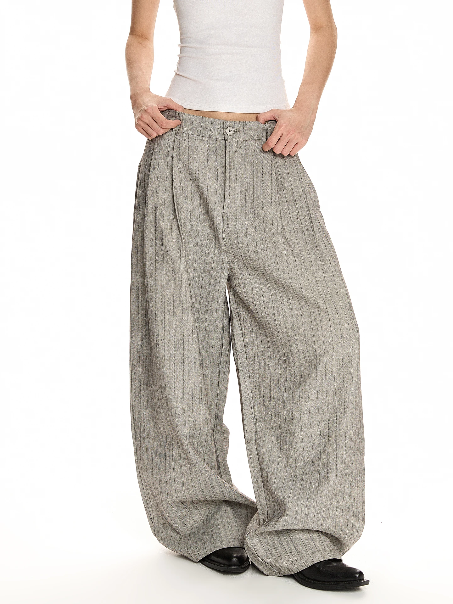 

American Retro Stripe Folded West Pants Loose Fit Wide Leg Casual Trousers for Men And Women Cleanfit Polyester Fiber