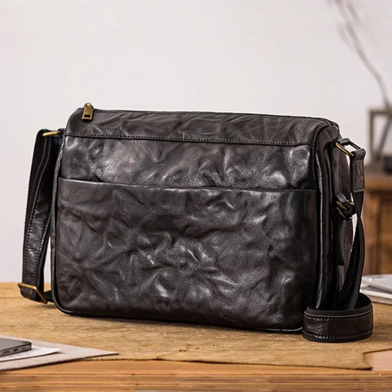 

AETOO New men's genuine leather single-shoulder crossbody bag, vegetable-tanned top layer cowhide, large-capacity casual trendy