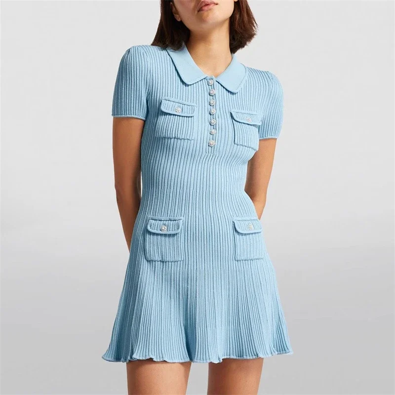 2025, Frühjahr/Sommer, neues Strickkleid mit Polo-Ausschnitt und kurzen Ärmeln, Y2K-Mode, Pendler, elastisch, schmale Passform, mit mehreren Taschen, umwickelter Hüftrock
