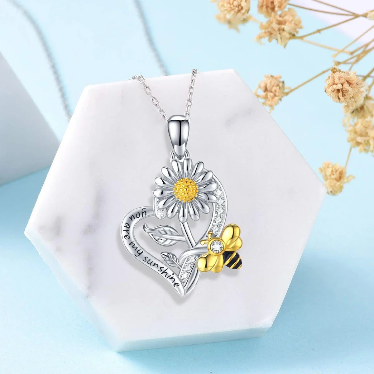 1pcs New Accessories Sunflower Heart Necklace Engraved You Are My Sunshine Little Bee Drop Oil Color Separation Pendant