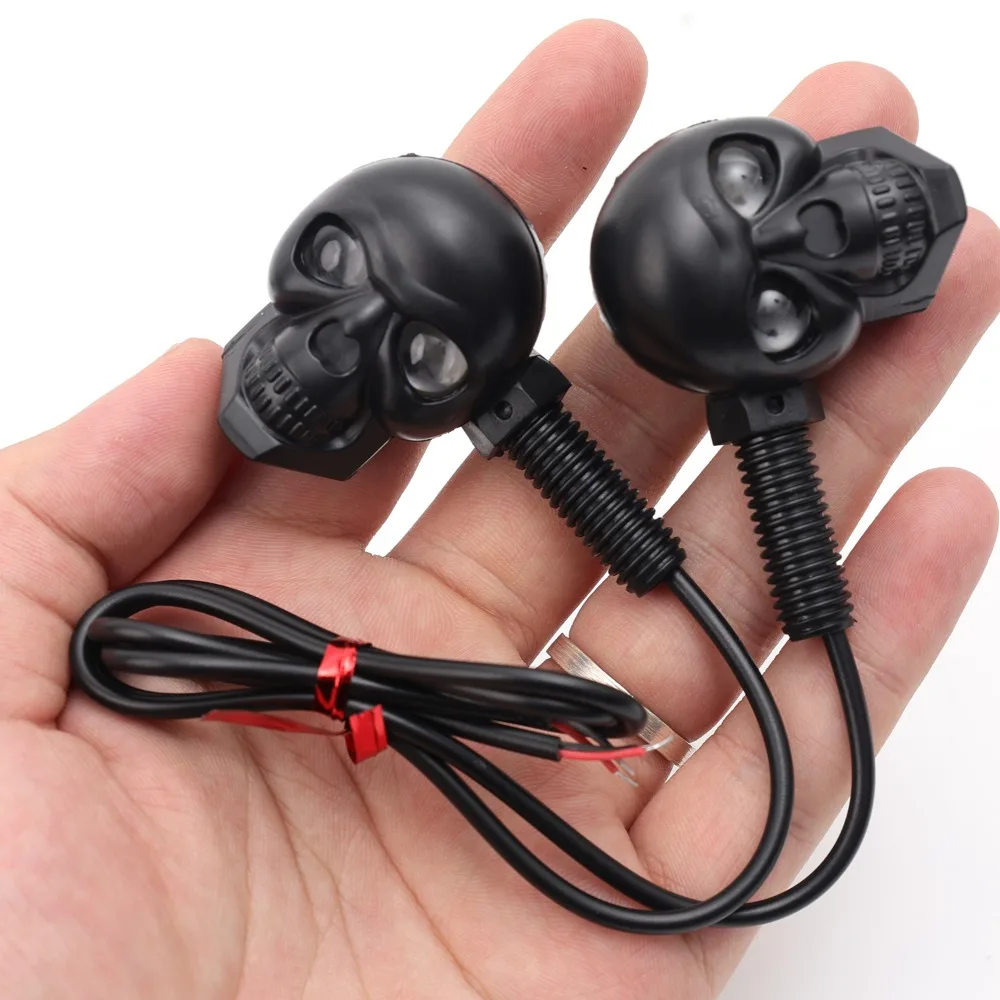 الجمجمة دراجة نارية مؤشر ثنائي اللون دراجة نارية سكوتر الجبهة الخلفية بدوره أضواء الإشارة 12 فولت الأحمر/الأزرق مصباح جيد الإضاءة القيادة الخفيفة #6