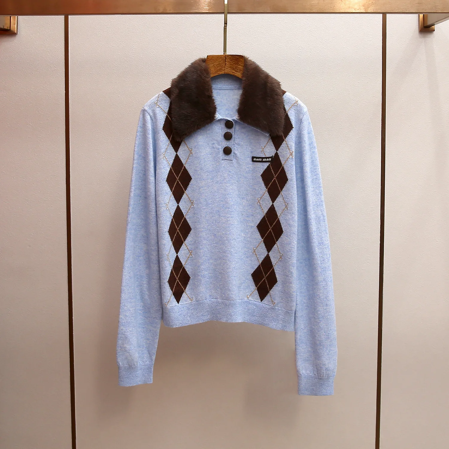 

Элегантное женское весеннее пальто MaSande в корейском студенческом стиле, свободного кроя, с меховым воротником, цветными блоками и дизайном с ромбовидным узором.