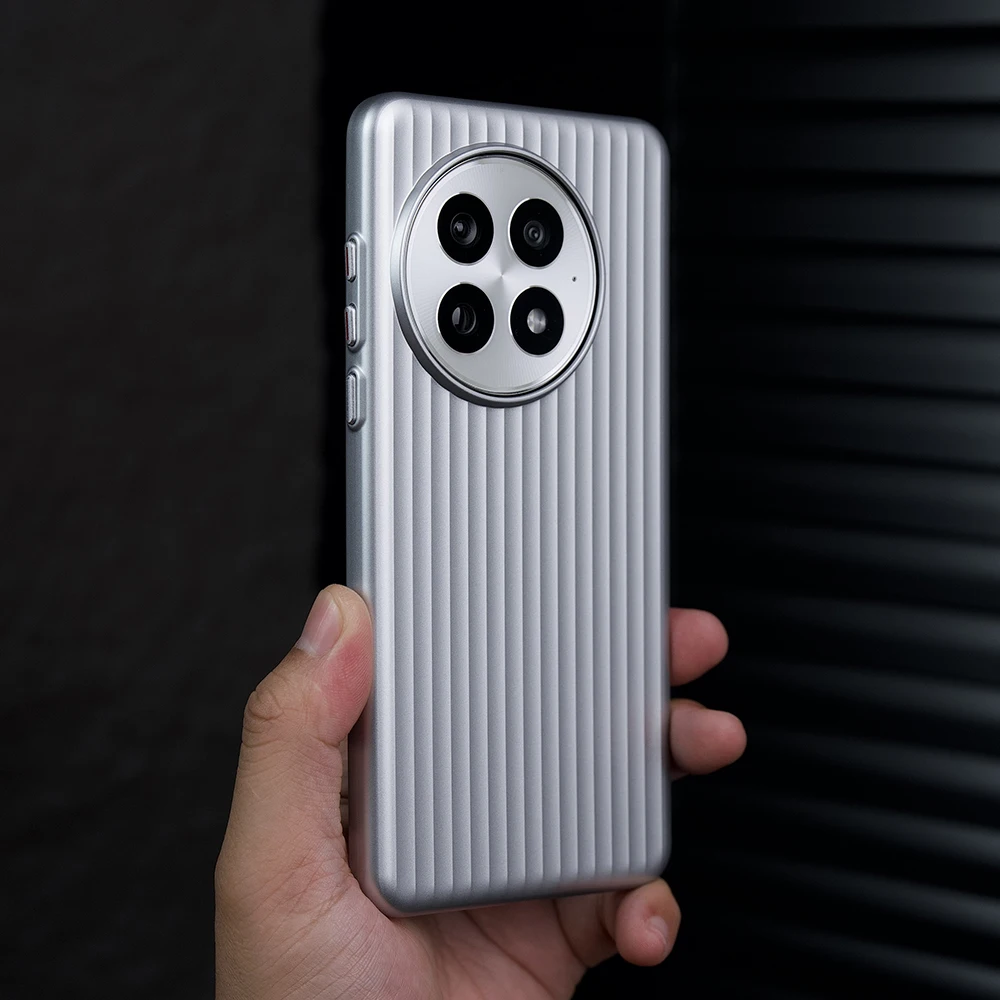 #11 Trending OnePlus 12 Cases Right Now