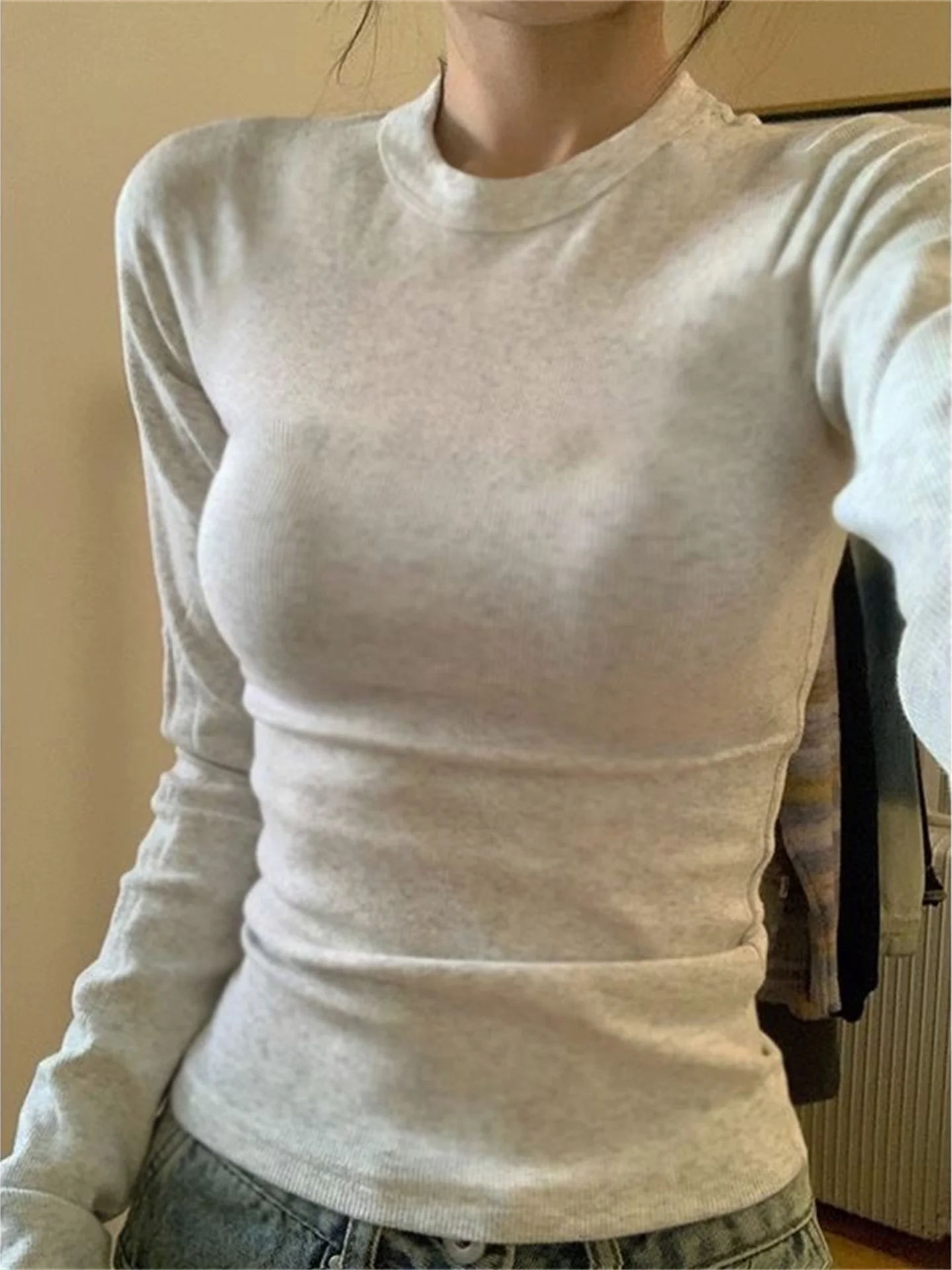 

Женский модный универсальный осенний топ Slim Fit с длинным рукавом, круглым вырезом, белого цвета, в корейском стиле, с узкими плечами