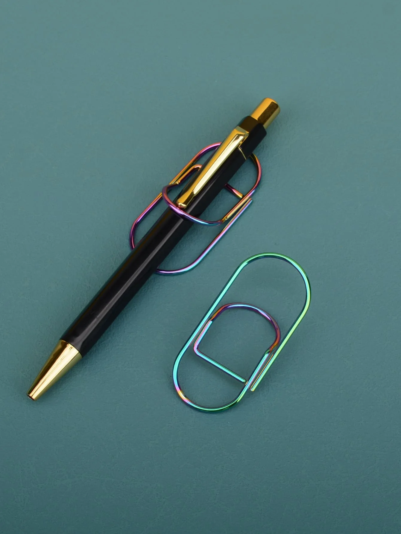 Mehrfarbiger Metall-Schreibstift-Clip - Kreativer Multifunktionaler Tragbarer Notizbuch-Zubehör Büro-Schul-Schreibwaren-Organizer-Clip – Detail 4