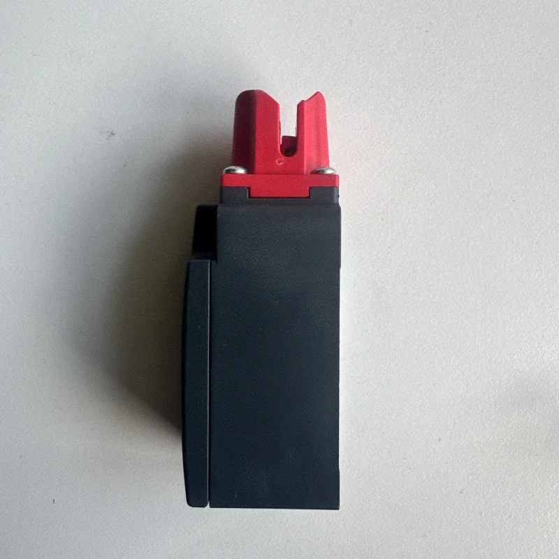 Limit Switch FR 38B1-D30M2