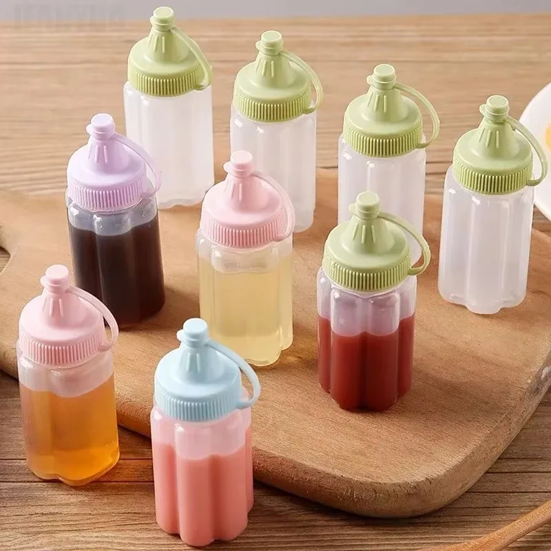 4Pcs Mini Sauce Bottles Condiment Dispenser Ketchup Bottle Mustard Salad Dressing Sauce Bento Container Kitchen Accessories