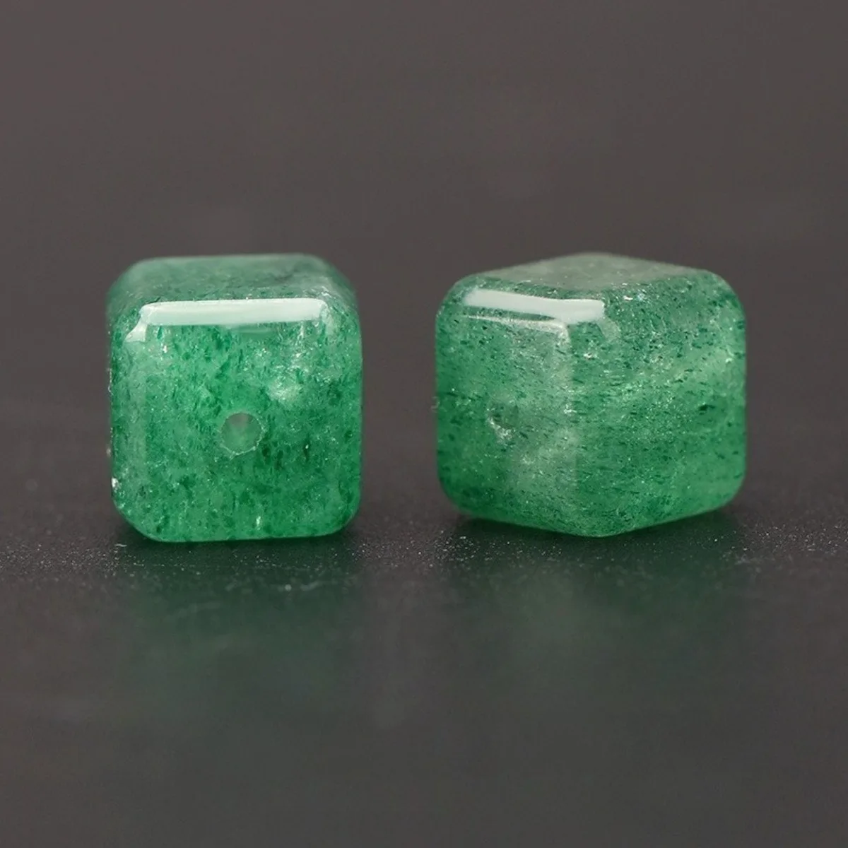 

3pcs 7.5~10mm Cubic Shape Natural Green Strawberry Quartz Beads Loose Gemstones