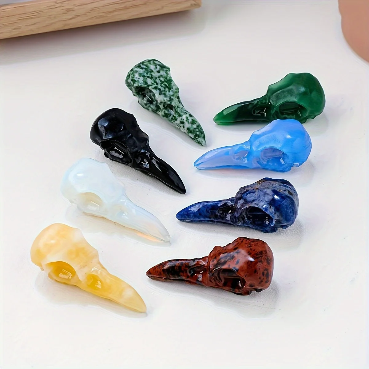 Natural Crystal Obsidian Aventurine Crystal Crow Skull Carving, Room Decoration, Crystal Ornament Gift D531