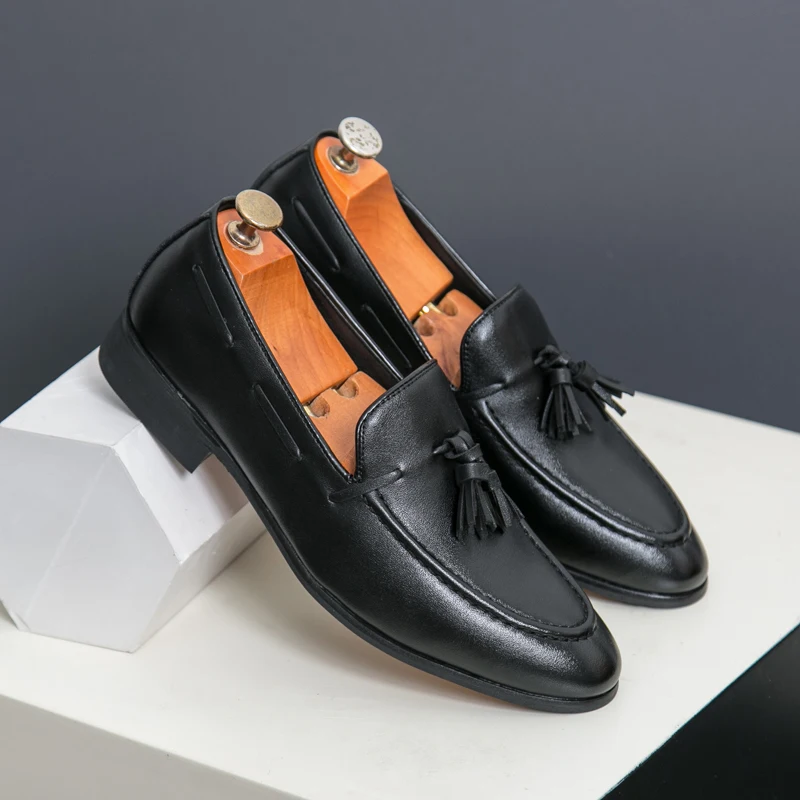 

Mens Formal Leather Shoes Business Oxford Dress Shoes for Wedding Classic European Style