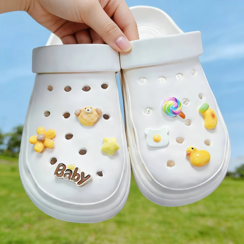 8PCS Cute Duckling Shoe Charms DIY Cartoon Handmade Garden Shoe Decorations for Girls Quality Designer Charms Gift