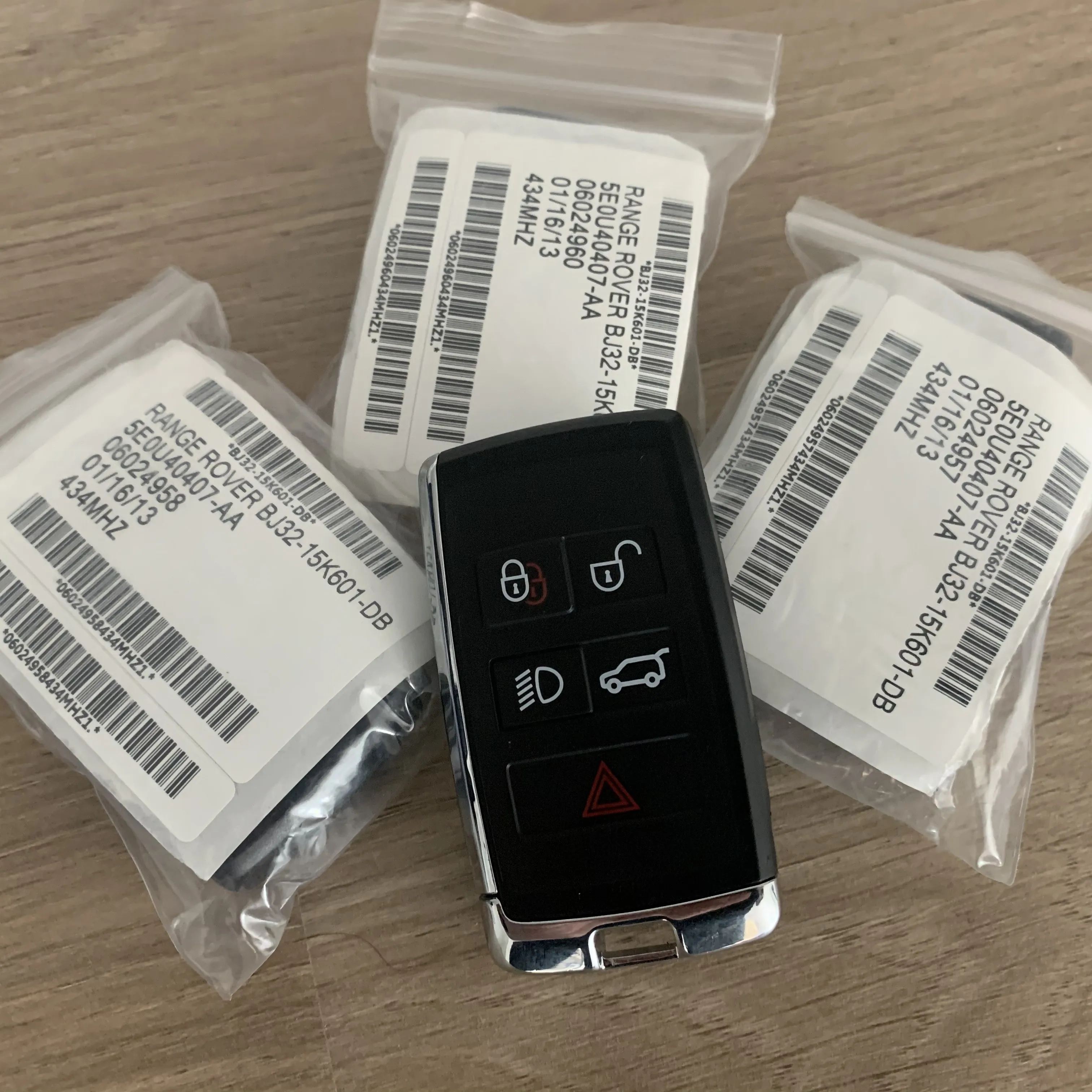 SUPERKEY Smart Key For Land Range Rover 2018 2019 2020 2021 433.92MHz NCF29A4V 49 CHIP PEPS(SUV)JK52-15K601-DG / BG PEPSF0B