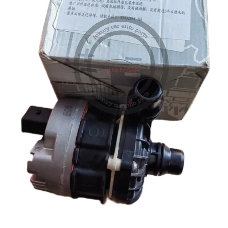 

A0005002586 New OEM Water Pump for A-Class Saloon Gt 12-23 A0005001700 A0005002300 907 500 32 00