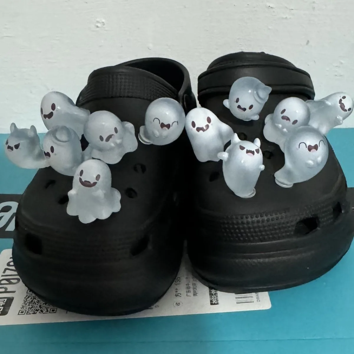 

Fluorescent Ghost Series Adornment for Clogs Sandals Lovely Charms for Crocs Funny Footwear Decoration DIY Kids Boys Girls Gifts