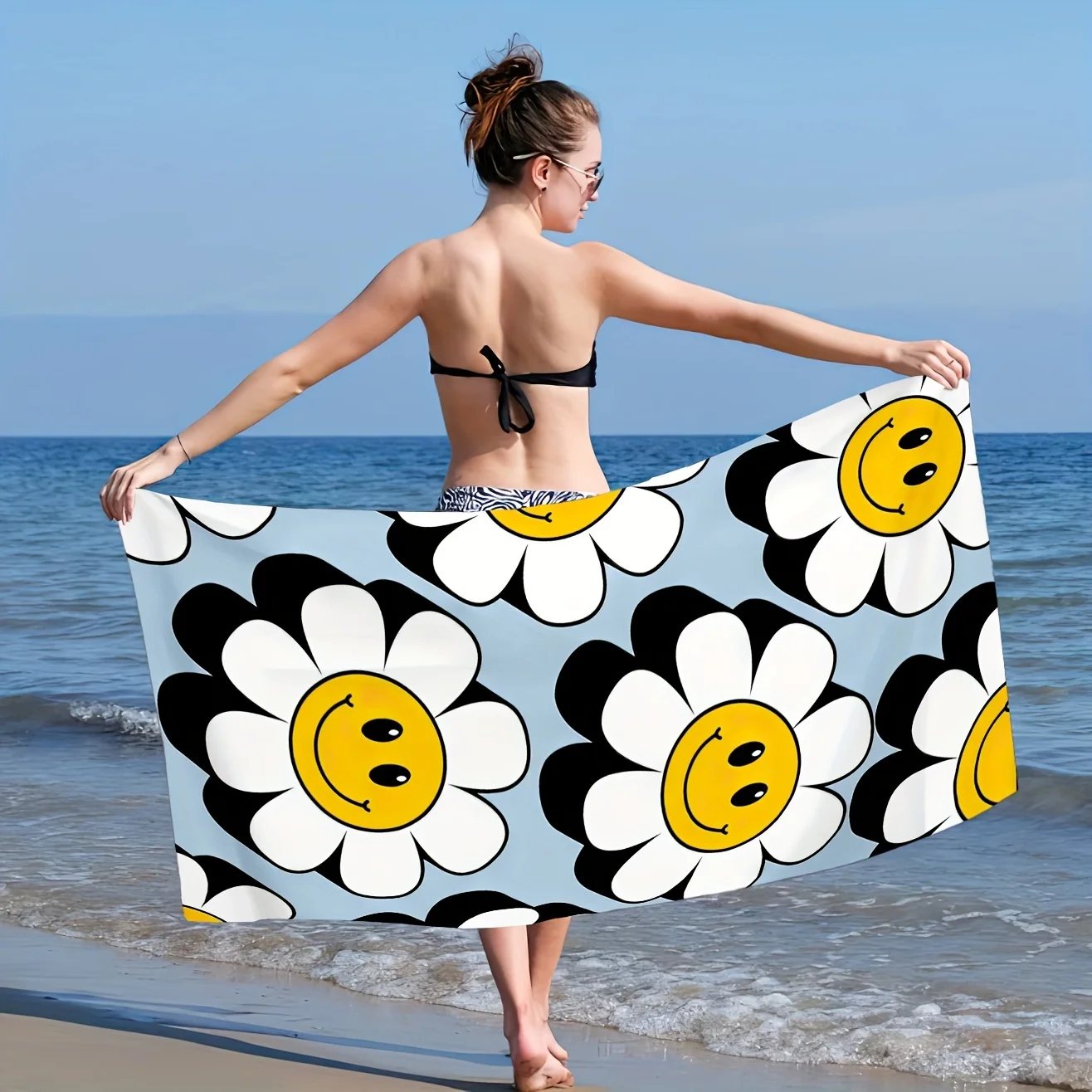 

Сверхмягкое быстросохнущее пляжное полотенце с рисунком ромашки: легкое, высоко впитывающее, прочное, подходит для плавания и купания.
