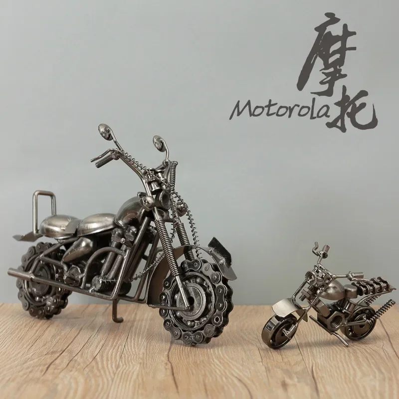 Handmade Iron Motorcycle Model Ornaments Retro Motor Figurine Iron Decoration Motorbike Prop Vintage Home Decor Shooting Props