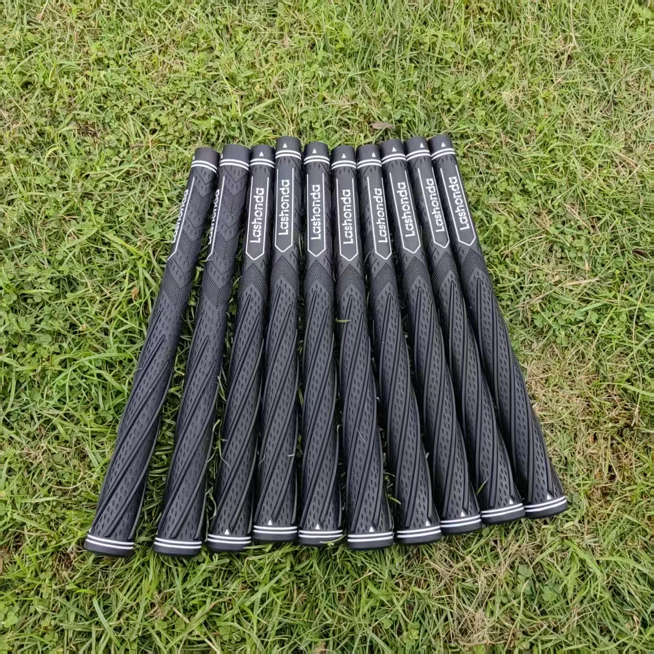 Thumbnail 4 - #54 Golf Club Grips Comparison Guide