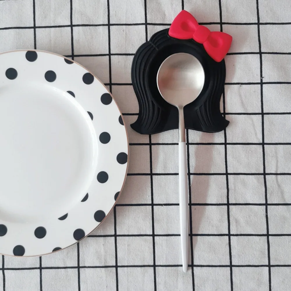 

Women Hair Spoon Rest, Silicone Cartoon Spatula Holder, Kitchen Gadgets Heat Resistant Thickened Utensil Holder Countertop