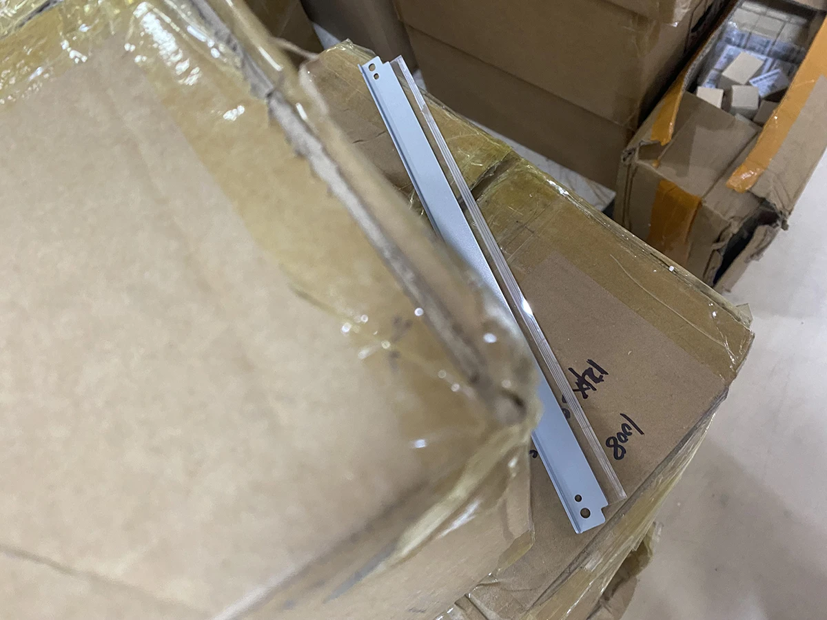 

Drum Cleaning Blade for TOSHIBA 163 165 166 167 181 182 195 200 202 203 205 206 207 212 223 225 230 232 233 237 242 243 245 255