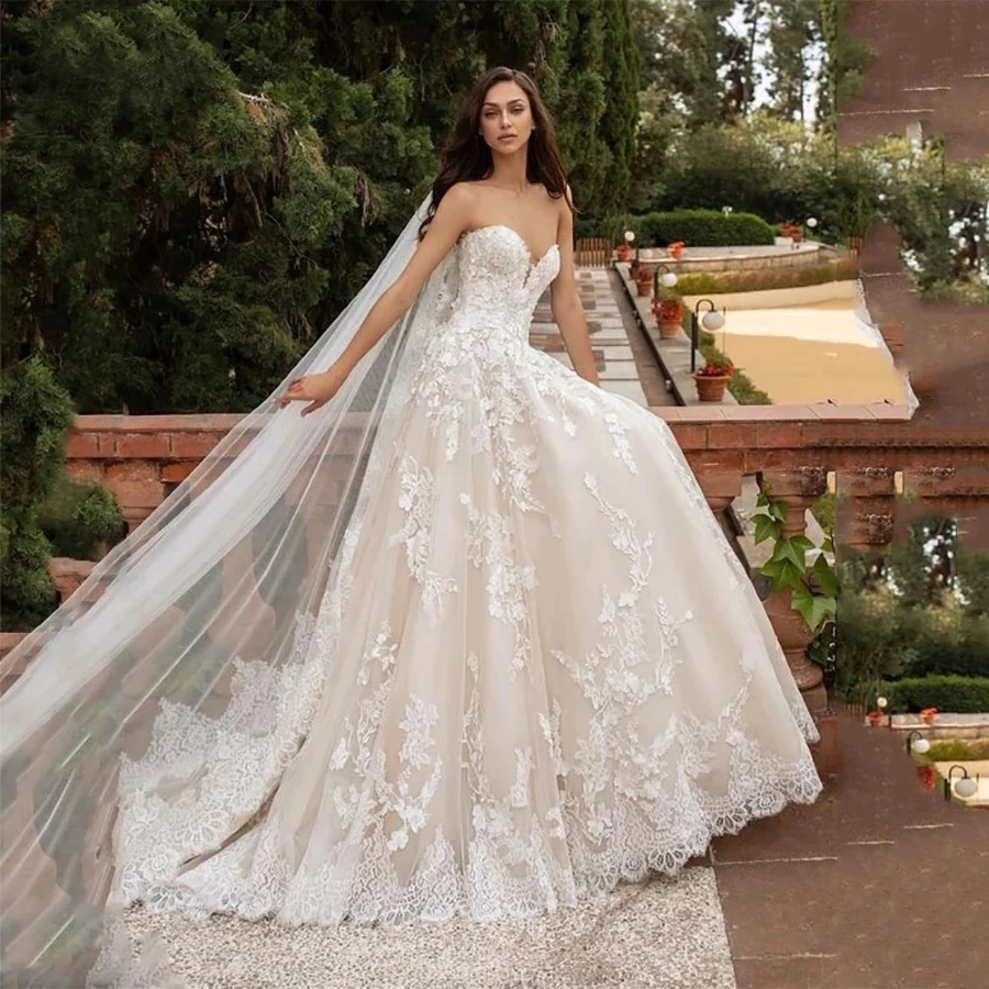 

Romantic Tulle A Line Wedding Dresses For Woman Flower Appliqued Bride Dresses Sweetheart Bridal Gown.(095)