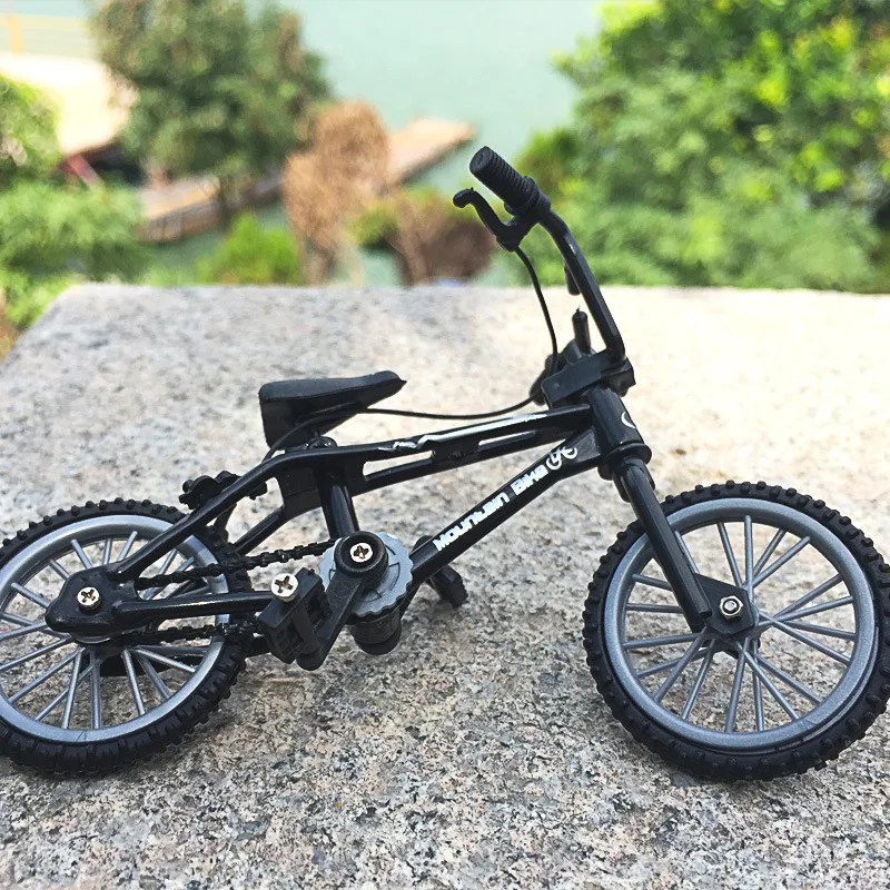 Special Offer Bicycle Model Retro Double Rod BMX Finger Bike Alloy Diecast Simulation Real Children Toys Collection  Motorcycle