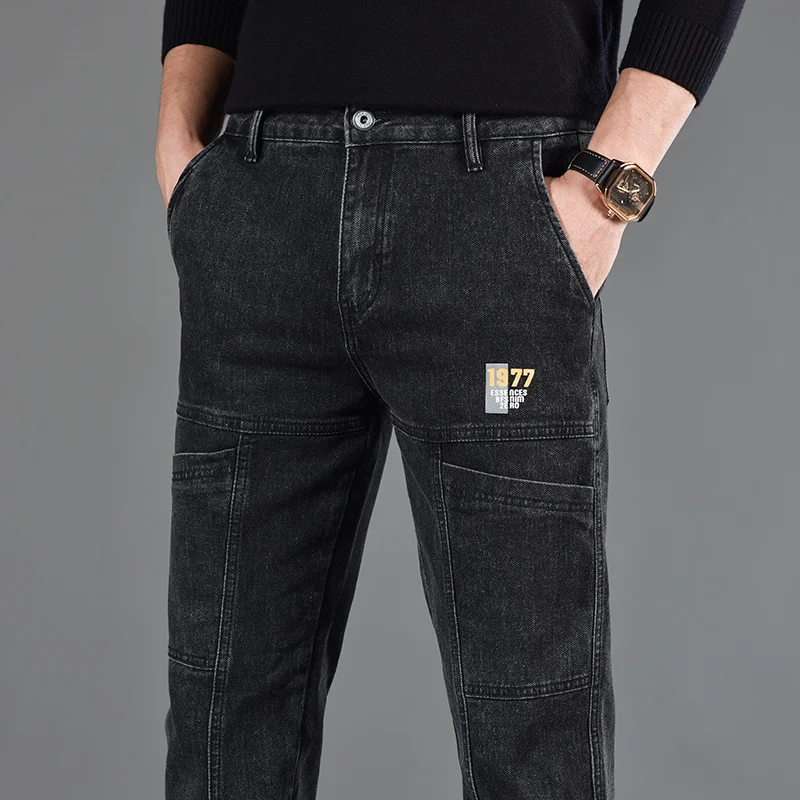 2024 New Men's Multi Pocket Jeans Men's Slim Fit Fashion Small Straight Leg Versatile Elastic Casual Pants