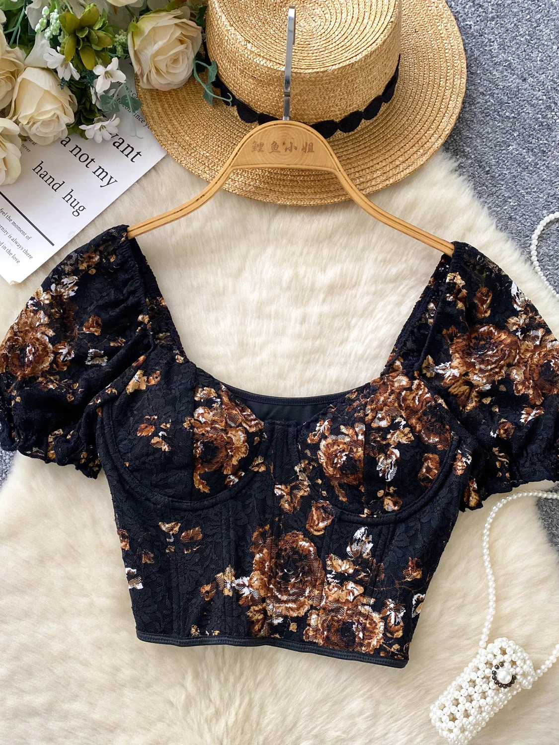 Sweet Court-Top de encaje con bordado pesado para mujer, csa informal de manga corta de estilo coreano, ajustada, a la mod...