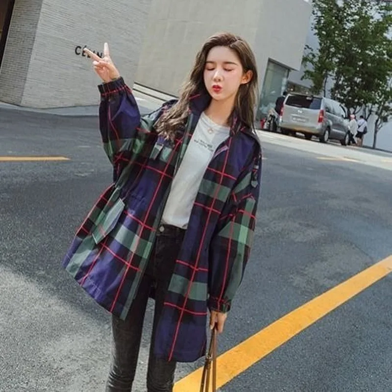 Plaid frauen Windjacke Mid-länge Koreanische Version 2020 Neue Frühling und Herbst Kleine Tops Beliebte Werkzeug Jacke Frauen der Mantel