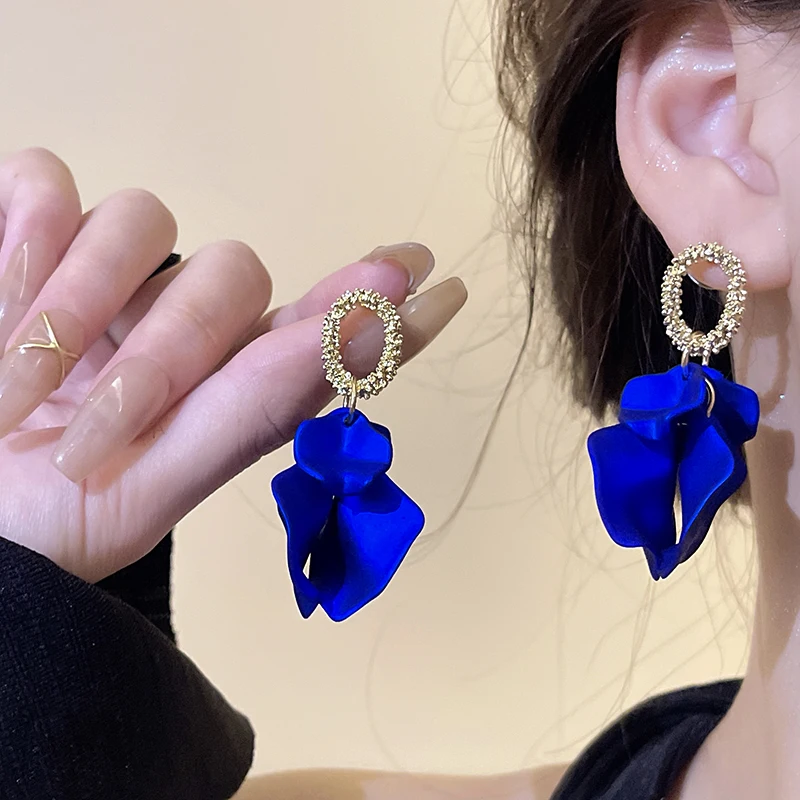 Colorful Petal Earrings for Women Retro Fashion Soldi Color Flower Dangle Earrings Fashionluxury Designer Jewelry Date Nights