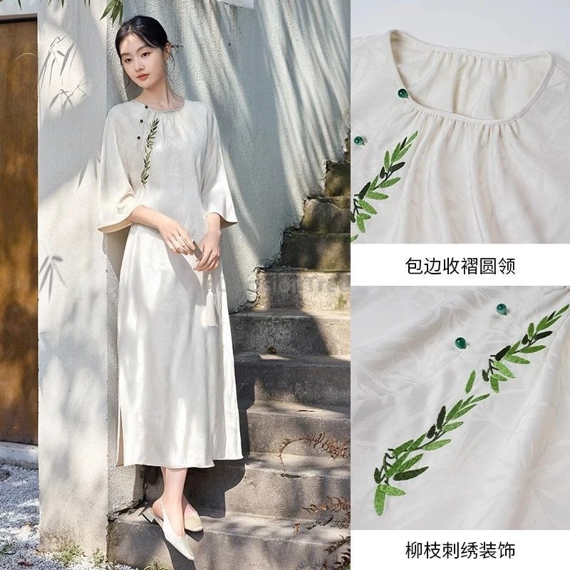 ربيع الخريف جديد النمط الصيني الأزهار فضفاضة تعديل شيونغسام فستان المرأة شيونغسام فستان أنيق فستان تشيباو اليومي