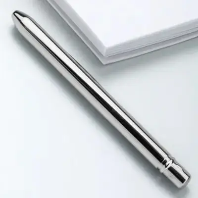 แปรงแต่งหน้าแบบพกพาสำหรับลิปสติกและลิปกลอส สีชมพูอ่อน สำหรับผู้หญิง อุปกรณ์เสริมความงามสำหรับริมฝีปาก