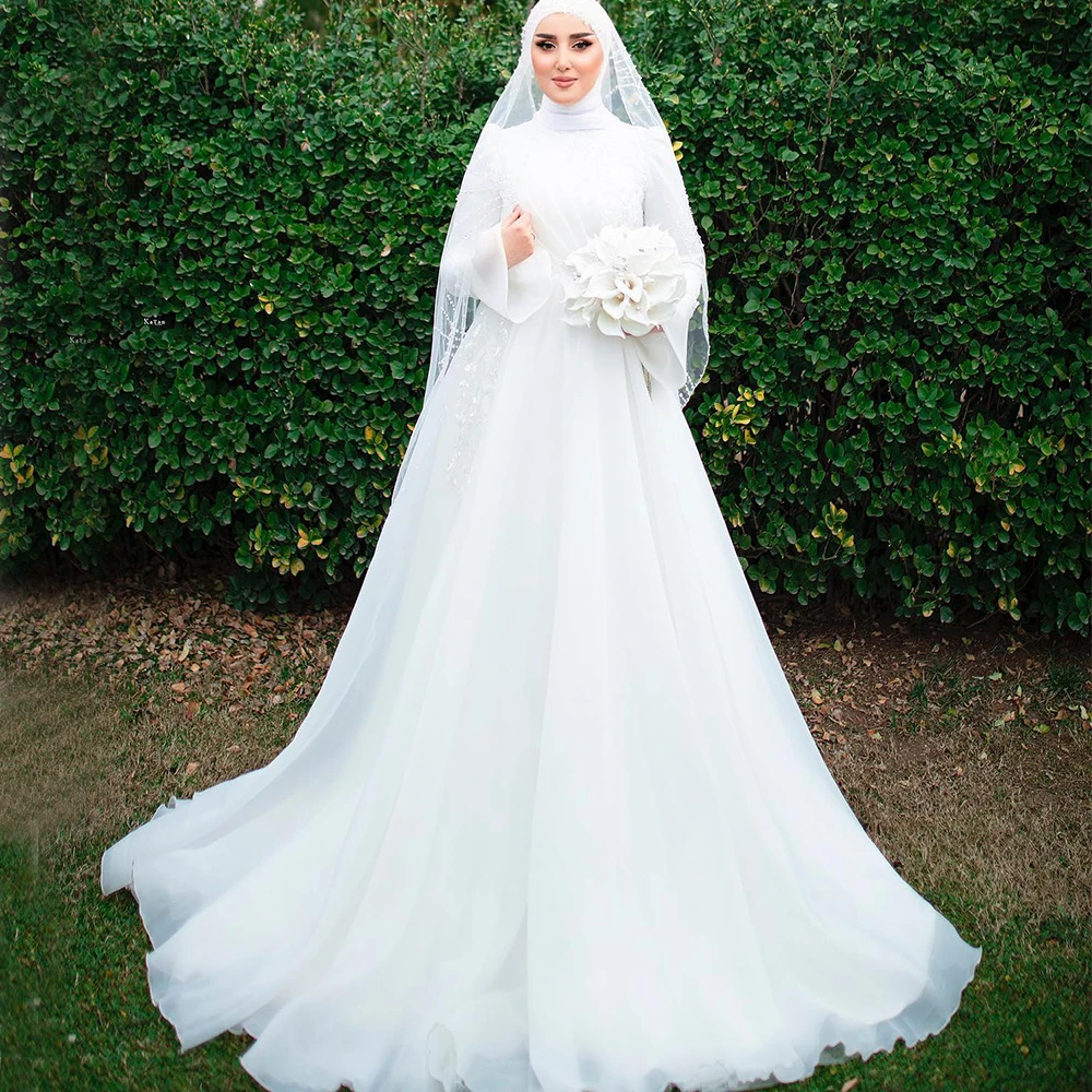 Muslim Wedding Dresses for Hijab Bride High Neck Long Flare Sleeve Sweep Train Appliques Beading Garden Bridal Gowns Customized