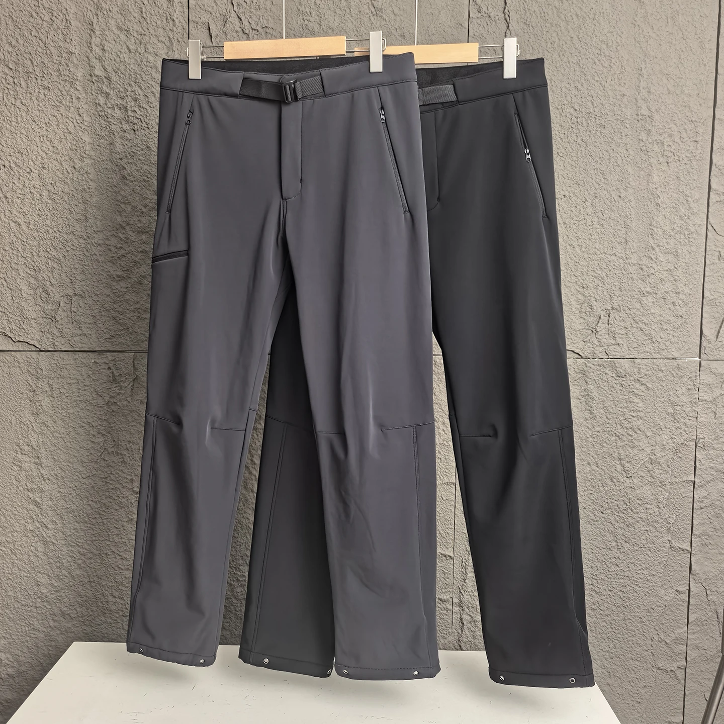 

Outdoor Sports Autumn Winter Fce Lined Straight Leg Casual Pants Waterproof Hiking Trousers Commuting Casual Trousers