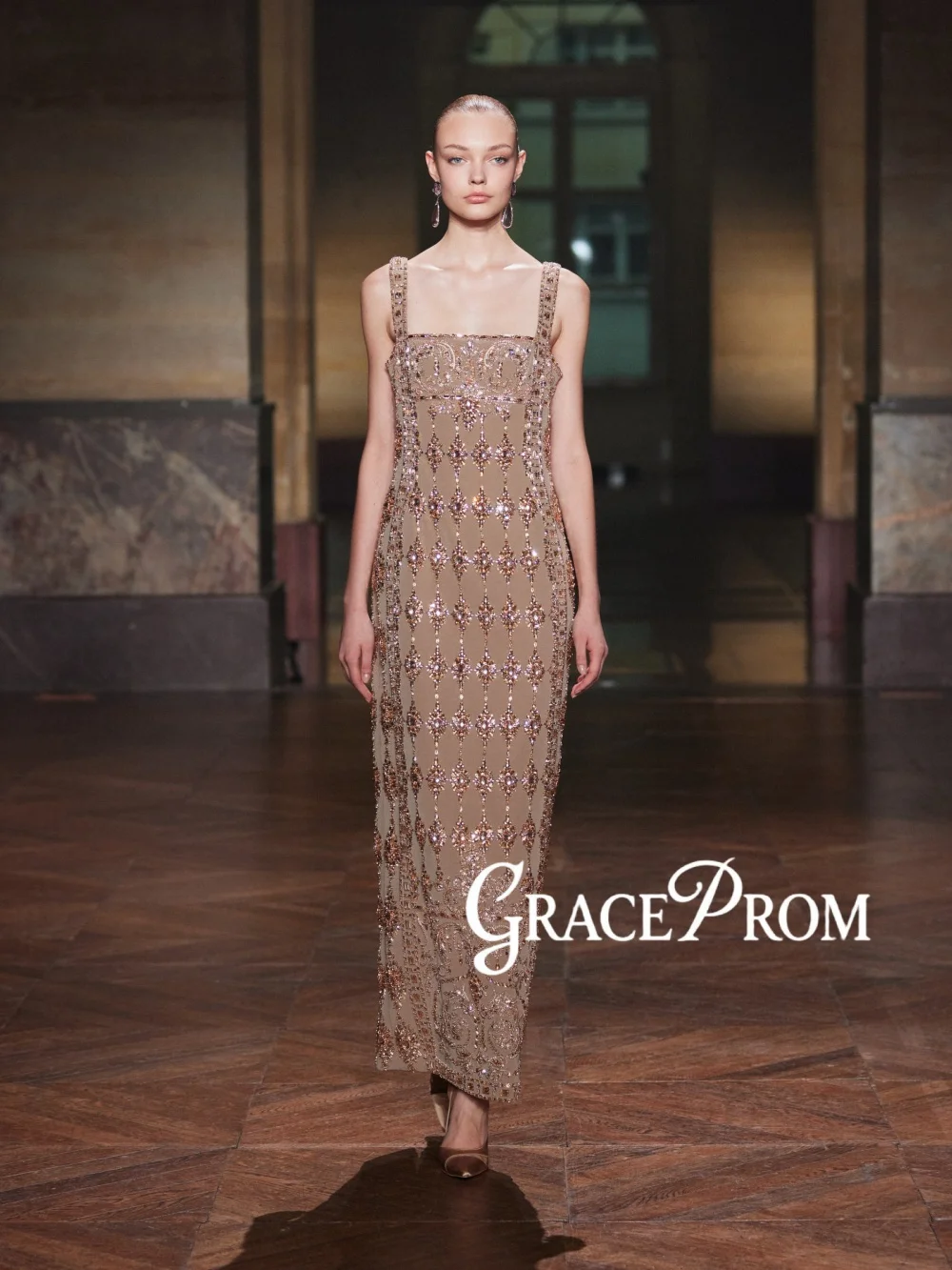 

Sparkling Crystal Straight Long Evening Dress Classic Square Neck Wedding Party Gowns Customized Luxury Elegant Banquet Gowns