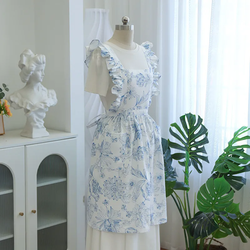 French Bright Blue Floral Apron, Anti Fouling and Wear-resistant Apron, Princess Style Gardening Apron, Artistic Apron