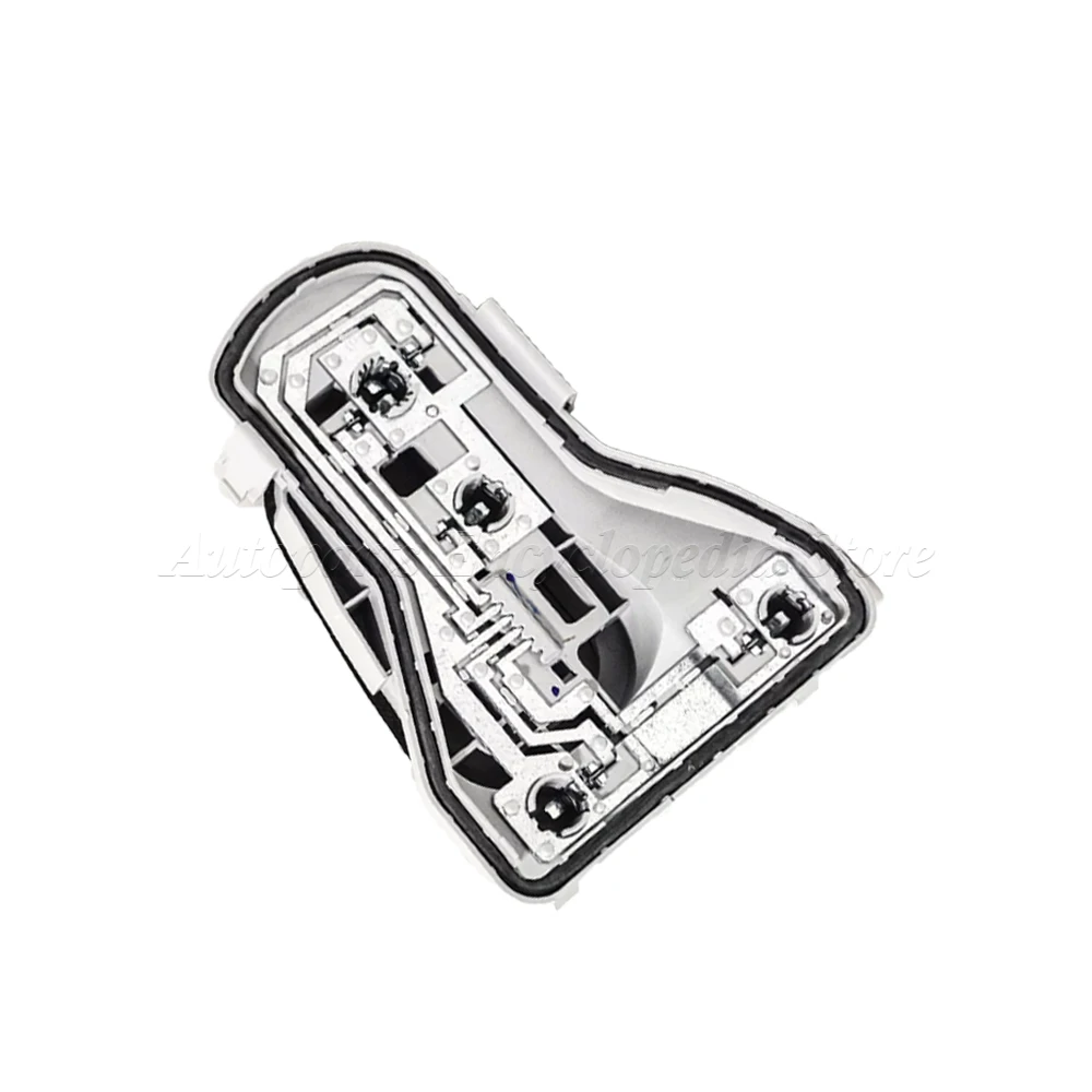 For Volkswagen POLO 9N N/S 2005-2010 LHD Rear Left/Right Side Tail Light Carrier Bulb Holder 6Q6945257F 6Q6945258F