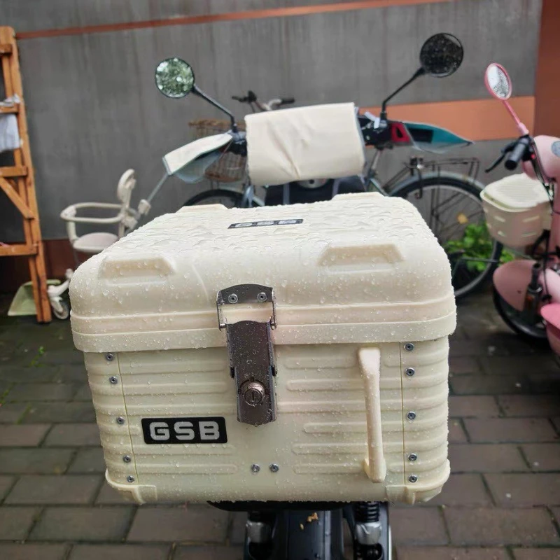 47L زاوية مستديرة دراجة نارية جذع مادة البولي بروبيلين سكوتر دراجة نارية خوذة الأدوات صندوق خلفي مقاوم للماء مع الداخلية ومسند الظهر #5