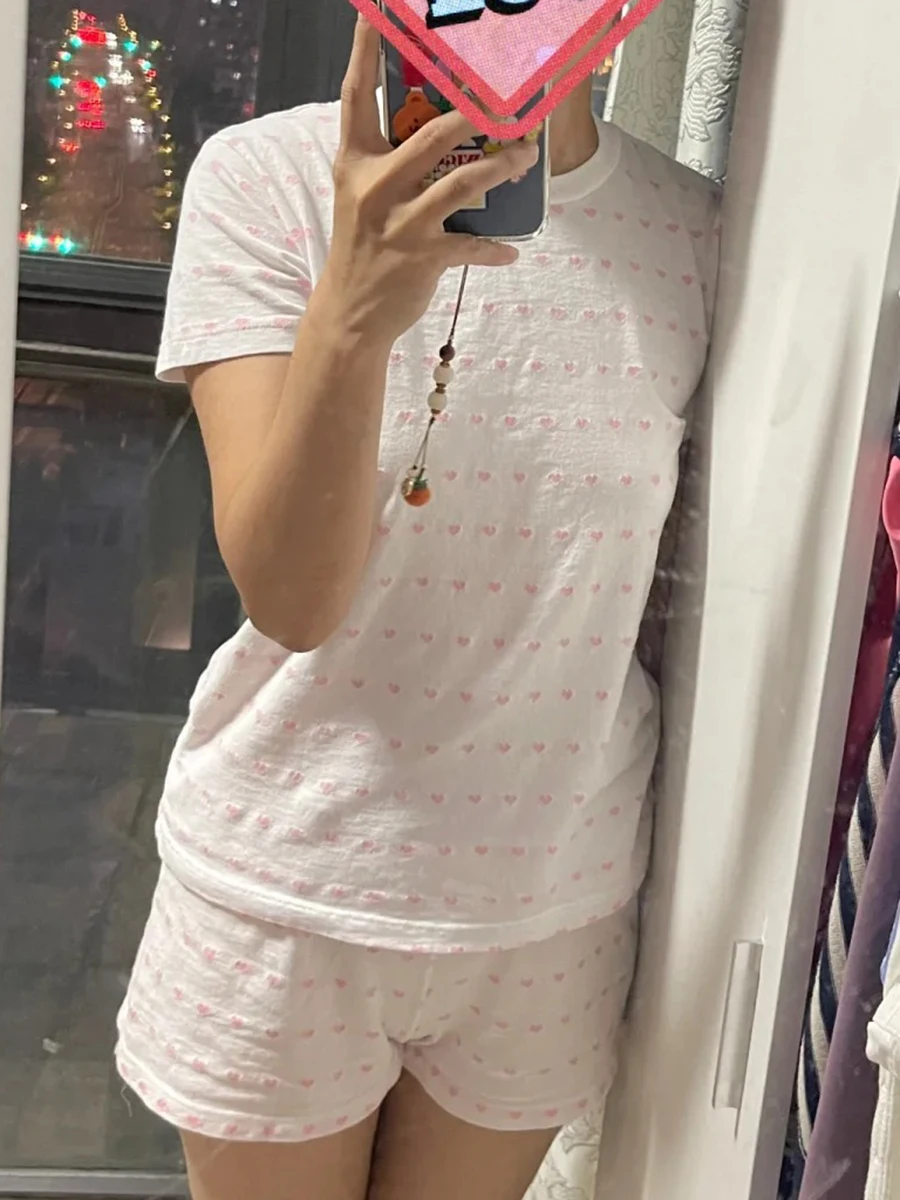 

Sweet Pink Heart Print T-shirt Shorts Sets Women Cotton O-neck Slim Tees +Buttons Straight Sweatshort Cute 2 Pieces Clean Outfit