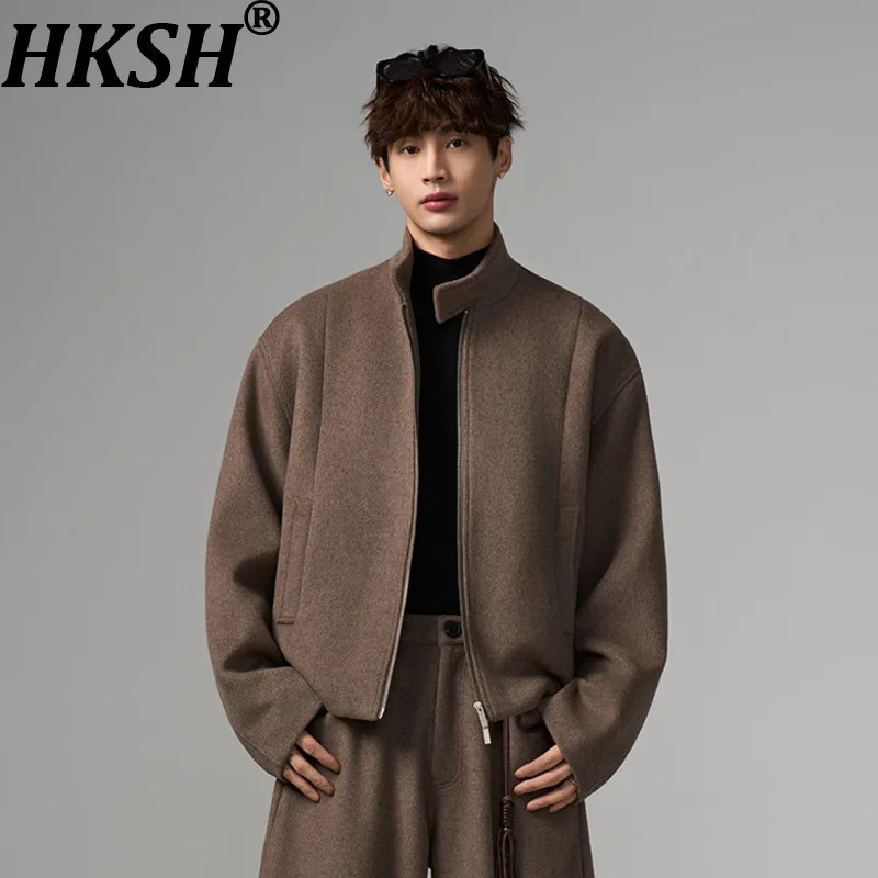 

Мужской костюм HKSH: осенне-зимняя коллекция, высококачественная шерстяная смесь, однотонная куртка, модные шикарные брюки с плиссировкой и множеством карманов, повседневный стиль, широкие штанины, модель HK18524