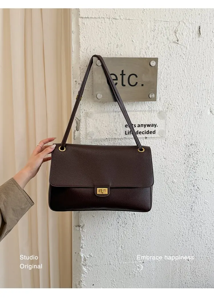 Bolso tipo cubo para mujer, diseño vertical de un solo asa, tapa abatible ancha, diseño sencillo y elegante, adecuado para adultos de 20 a 60 años.