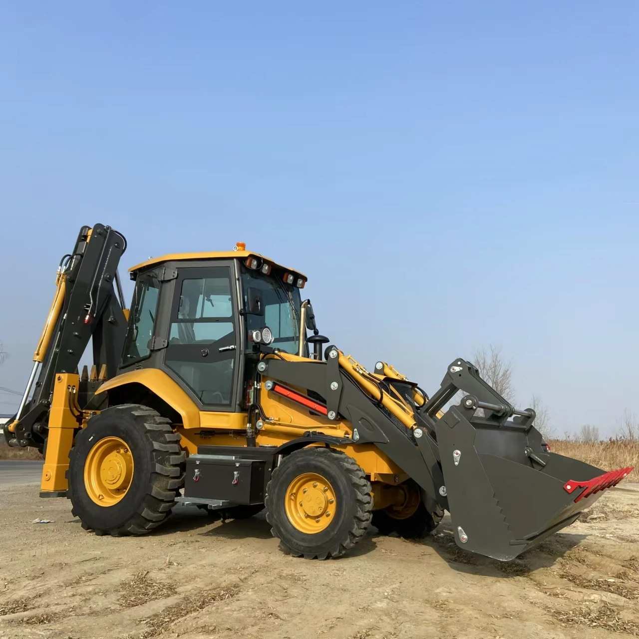 Backhoe Loader Produsen Cina Front Loader 4X4 Traktor pertanian Wheel Loader Mesin diesel Cummins Penggali yang Dapat Disesuaikan