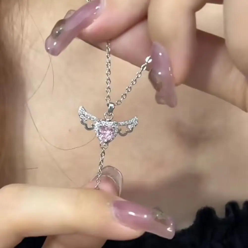 Beauty Alloy Bowknot Necklace Silver Classic Zircon Cross Pendant Simple Light Luxury Temperament Clavicle Chain Party