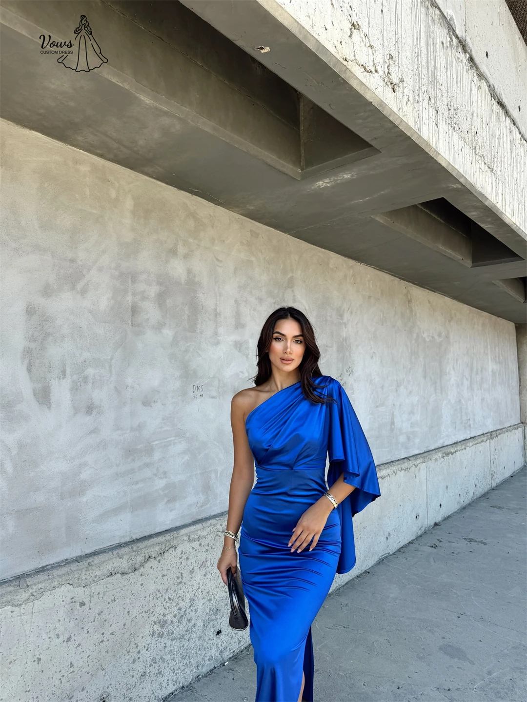 تنورة ذيل السمكة من Vows فساتين سهرة نسائية فاخرة فساتين حفلات أنيقة للسيدات 2025 فستان سهرة زفاف مصنوع حسب الطلب للحفلات الراقصة