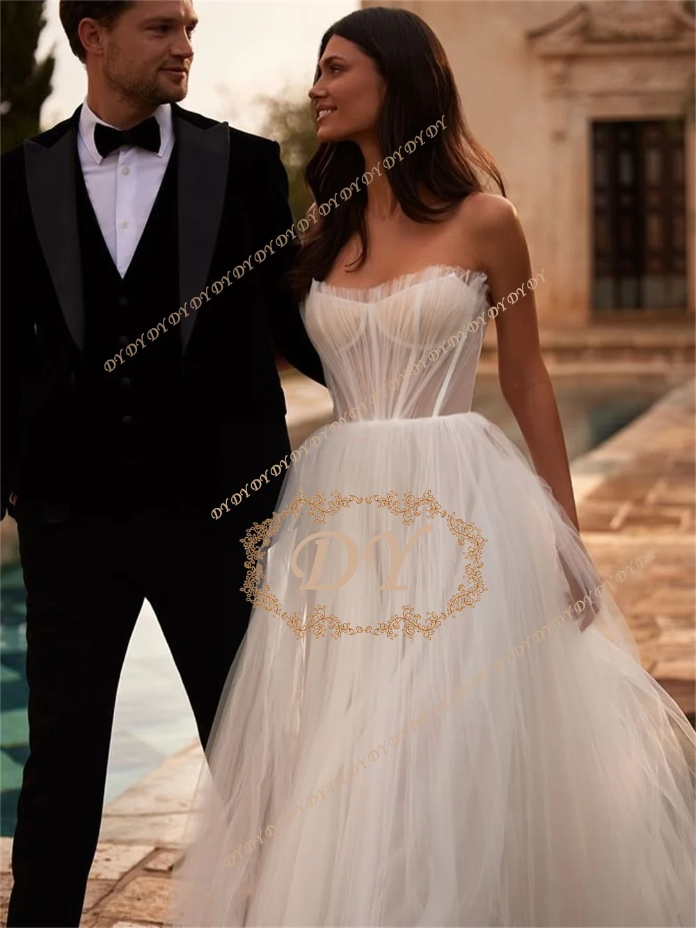 

DY Modern Strapless A-line Wedding Dress Soft Tulle Floor Length Bridal Gowns for Women Customized Ivory vestido de noiva