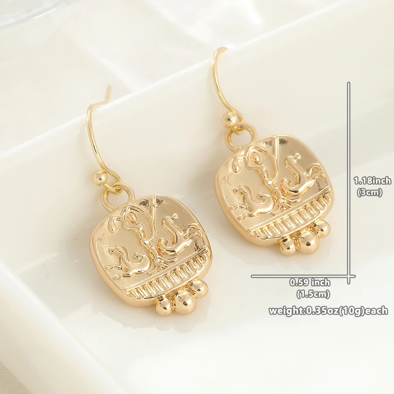Vintage Hand Carved Geometry Dangle Women's Earrings Golden Color Metal Daily Wear Party Jewelry Anniversary Gift