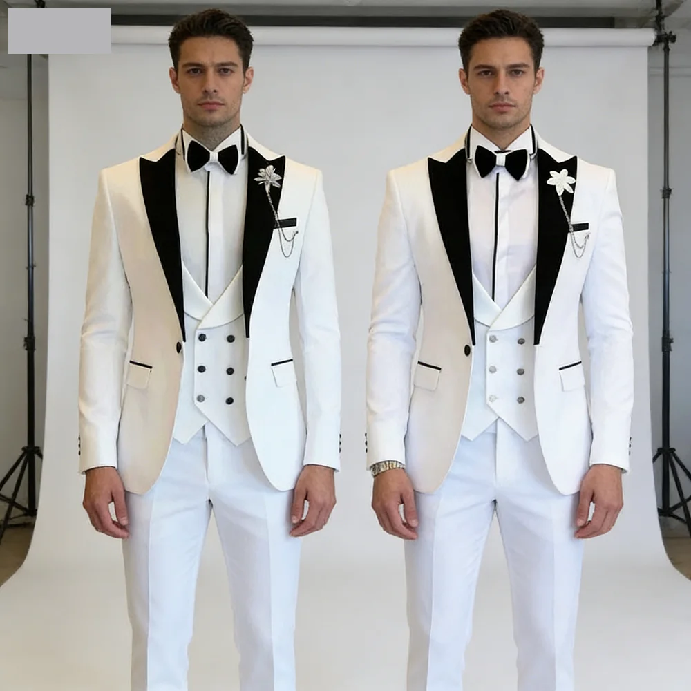 

Classic Solid Black Peak Lapel 3-Piece Men's Suit Slim Fit Elegant Blazer Vest Pants Set for Wedding And Business