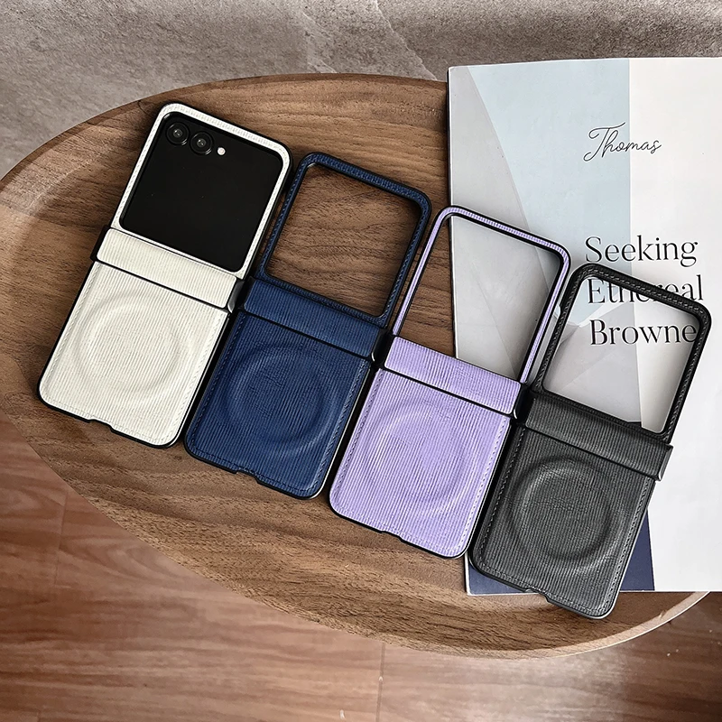 حافظة لهاتف موتورولا رازر 50 الترا 60 40 50S Razr + 2024 خطوط عمودية من جلد البولي يوريثان غطاء هاتف جذاب مغناطيسي #6